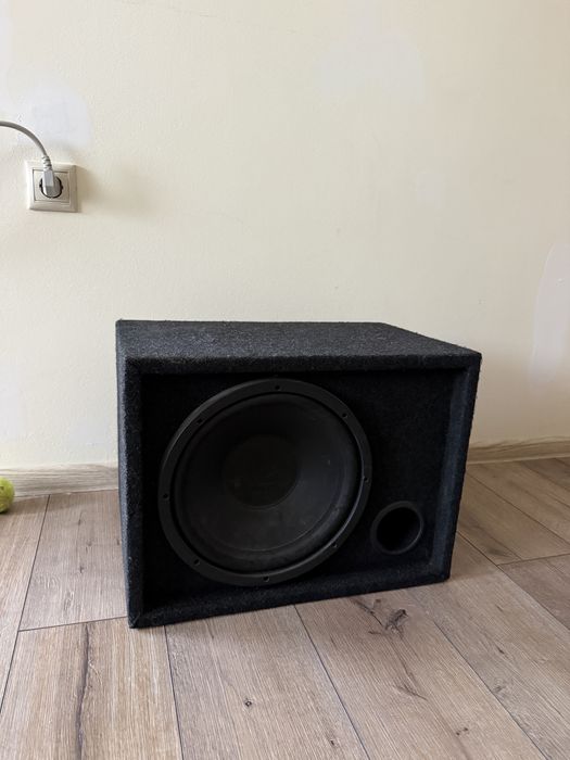 Бас каса с говорител