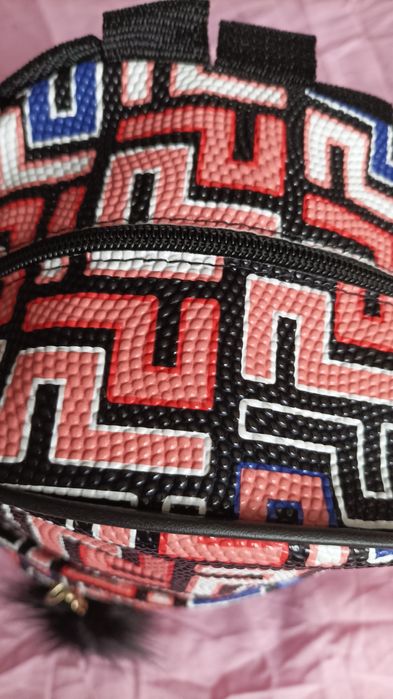 Нова дамска чанта