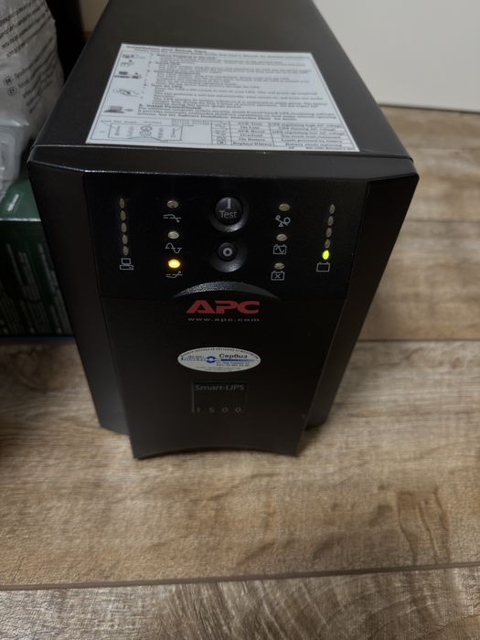Smart UPS APC 1500 , чиста синусоида