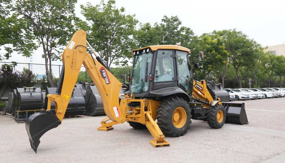 Экскаватор  Погрузчик LOVOL FB878M