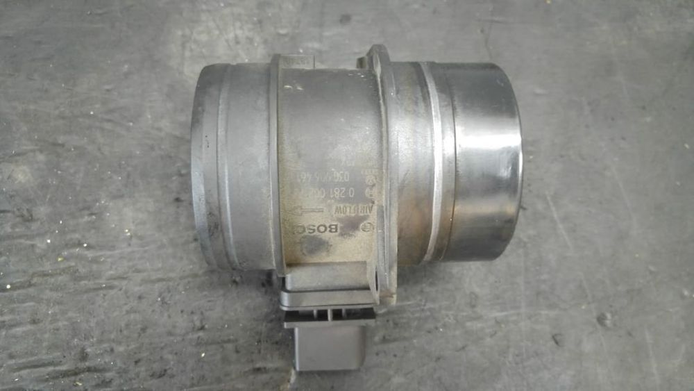 Debitmetru 2.0 d audi a3 8p seat altea toledo 3 vw golf 6 0281002735 03g906461c