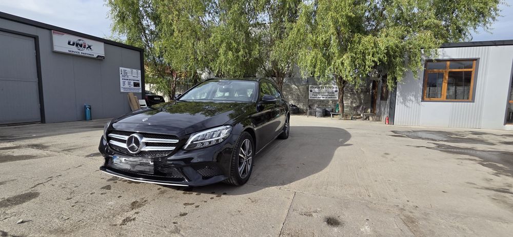 Merces-Benz, C class, an 2019, 166k km