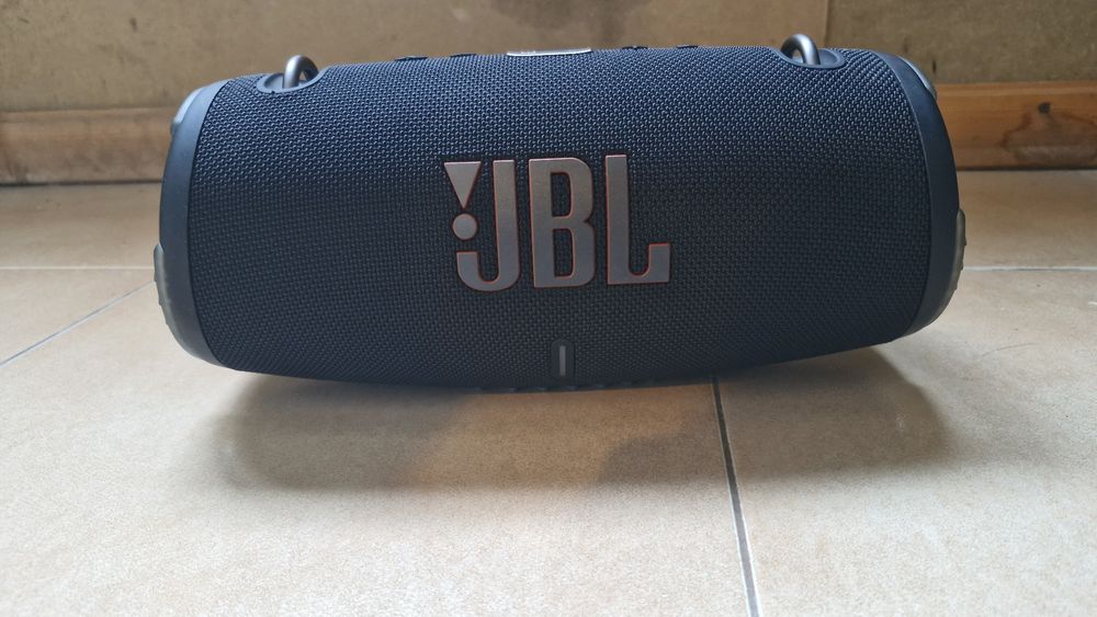 Продава-Преносима тон колона,Модел-JBL XTREME 3 Черна