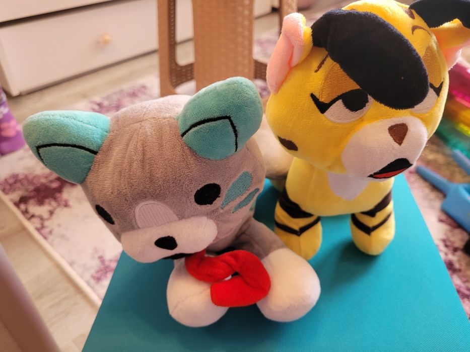 Плюшени играчки Хъги Лъги