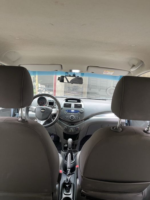 Spark 2015yil 3 pozitsa 1,25 full toza 121000 km halol