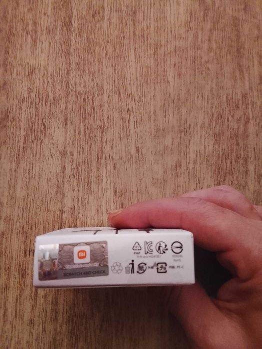 Продам наушники Xiaomi Type - C Earphones