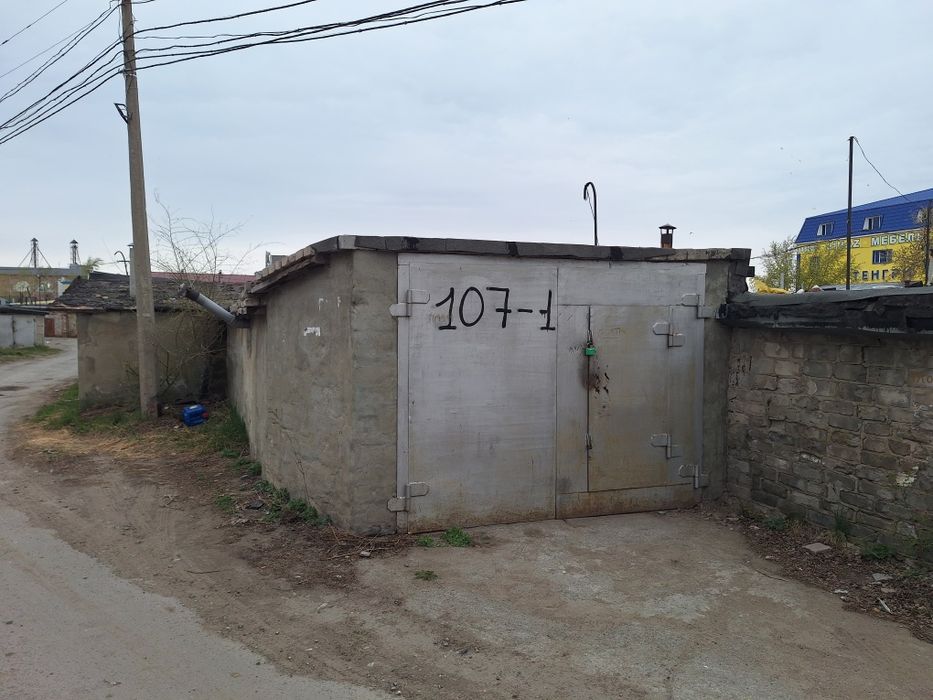 Сдам гараж в районе складской