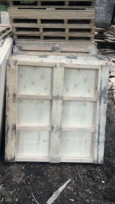 Продам палеты 1х1 цена 1200