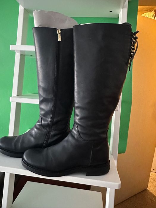 Дамски ботуши от естествена кожа 38 номер