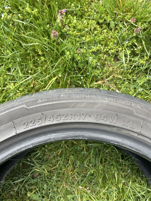 Vand anvelope 225.45.R17