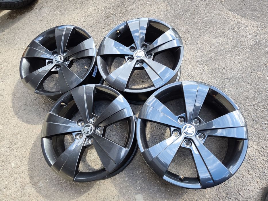 17" оригинални алуминиеви джанти за Skoda Octavia,Superb...