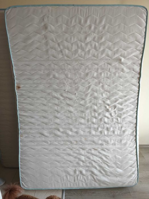 Продавам  матраци