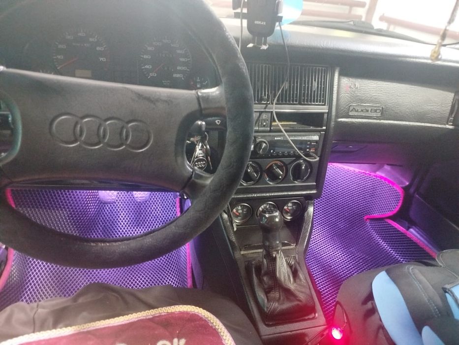 Продам Аudi 80 B3 1989 года выпуска!