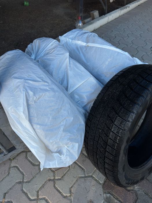 215/55/17 резина зима