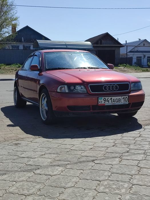 Ауди А4 Б5 2.6 автомат
