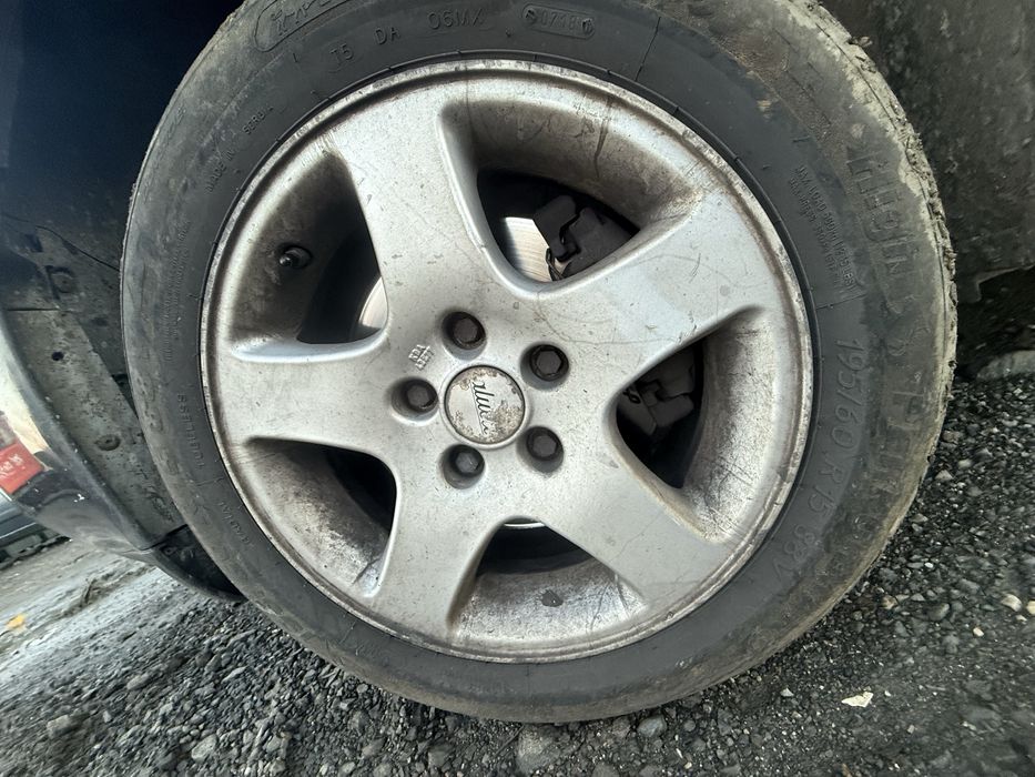 Ауди А4 1.8  150кс 1995г   на части