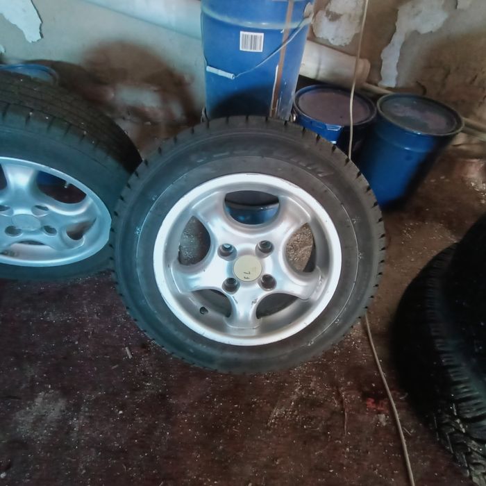 Диски с зимней резиной