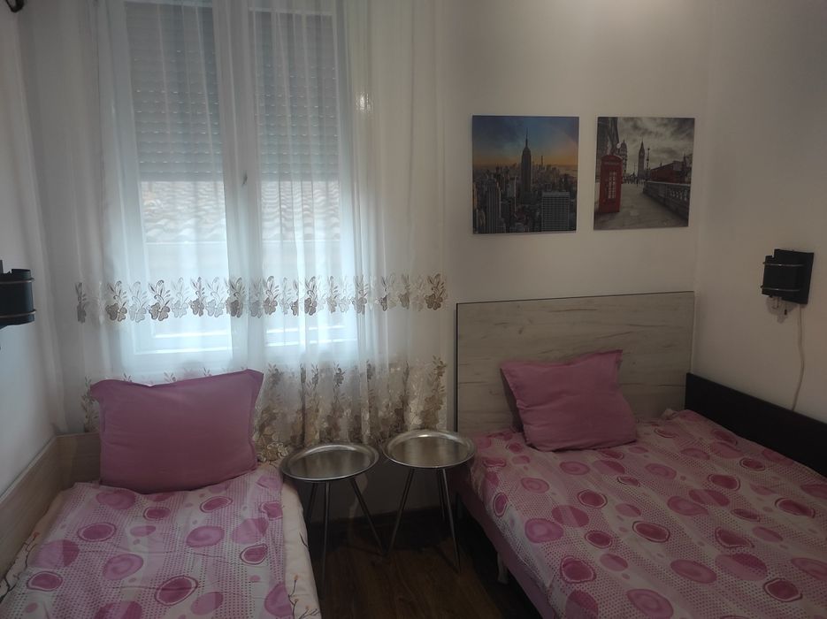 Наемане на 2 апартамента до МОЛ ГАЛЕРИЯ, РЕМИЗА