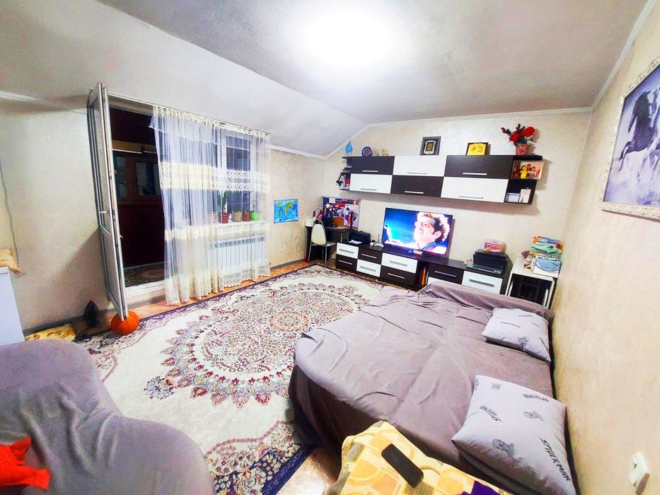 Сдаётся 2х-комнатная в мкр Самал