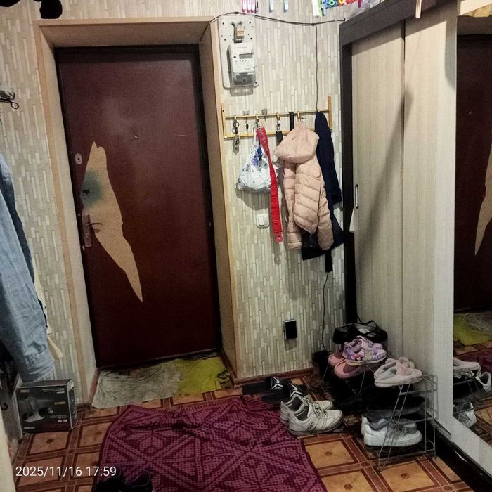 3-ком квартира без ремонта с гаражом, кирпич 3/2/2