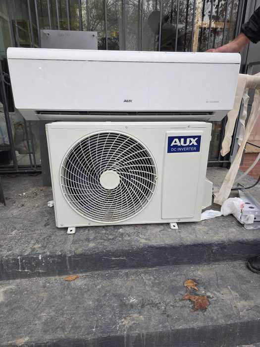 Продаётся Кондиционер AUX1 8 Inverter