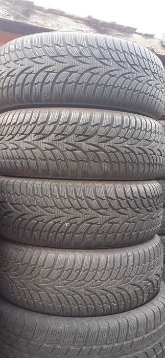 Anvelope iarnă 195/65/15 sau 205/55/16 peste 6mm profil dot peste 2019