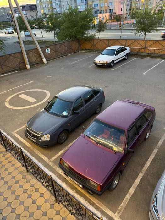 Продается Лада Приора и Девятка