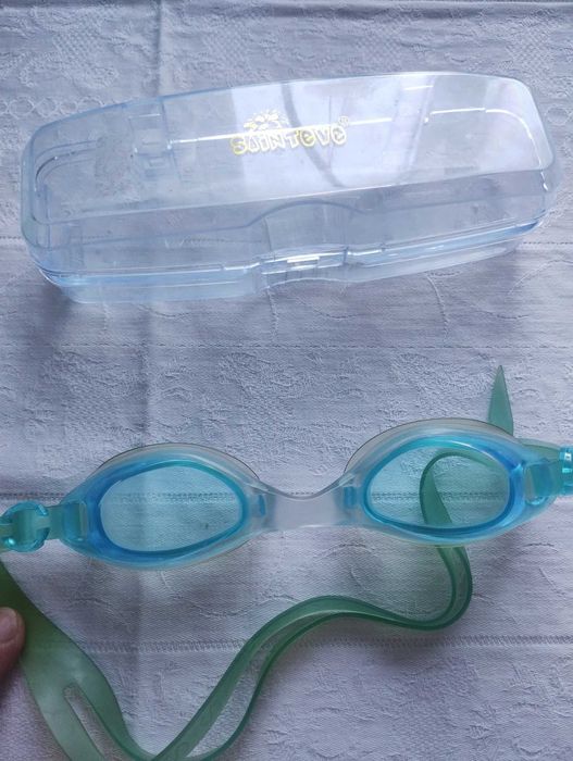 ПЛАВНИЦИ  номер 32-34  + ПОДАРЪК