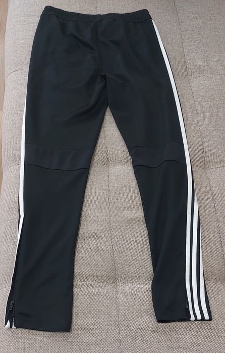 Trening Adidas Performance pentru fotbal Tiro Essentials, mărime 164 cm
