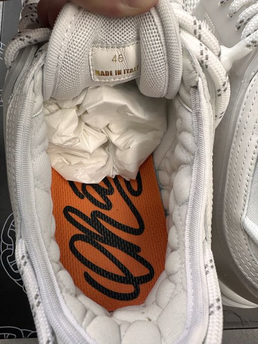 Versace Chain Reaction