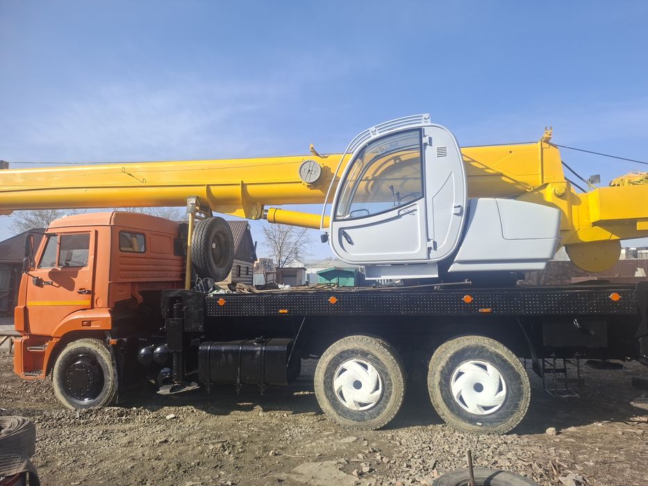 Продам автокран ивановец