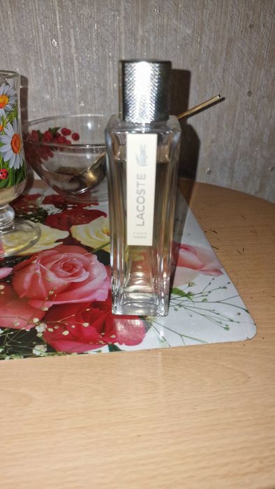 Парфюм Lacoste сладкий