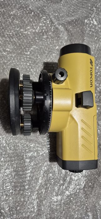Wurth ,Topcon  nivela optică