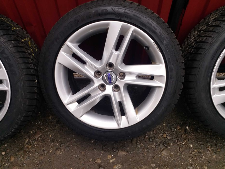 Jante VOLVO C30 S40 V50 S60 V60 V70 S80 Xc60 Xc70 R17 Model Sadia