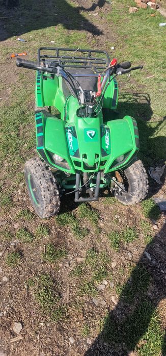 Atv copii merge si arata foarte bine