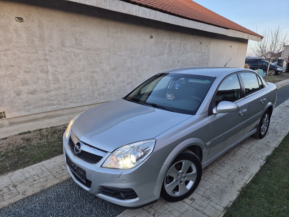 Opel Vectra C Facelift 1.9 CDTI 6+1 Viteze  Xenon Parktronic Tempomat