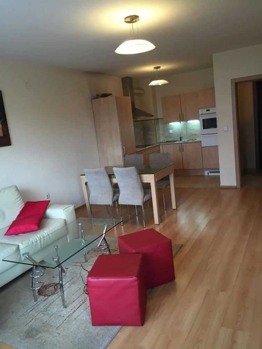 Продава се Двустаен апартамент в София, Хладилника - 65 кв.м за 2393 €/кв.м - Снимка #1