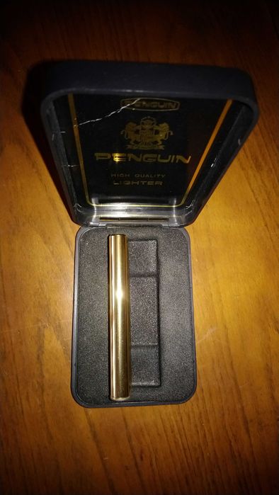 Стара оригинална запалка "penguin".