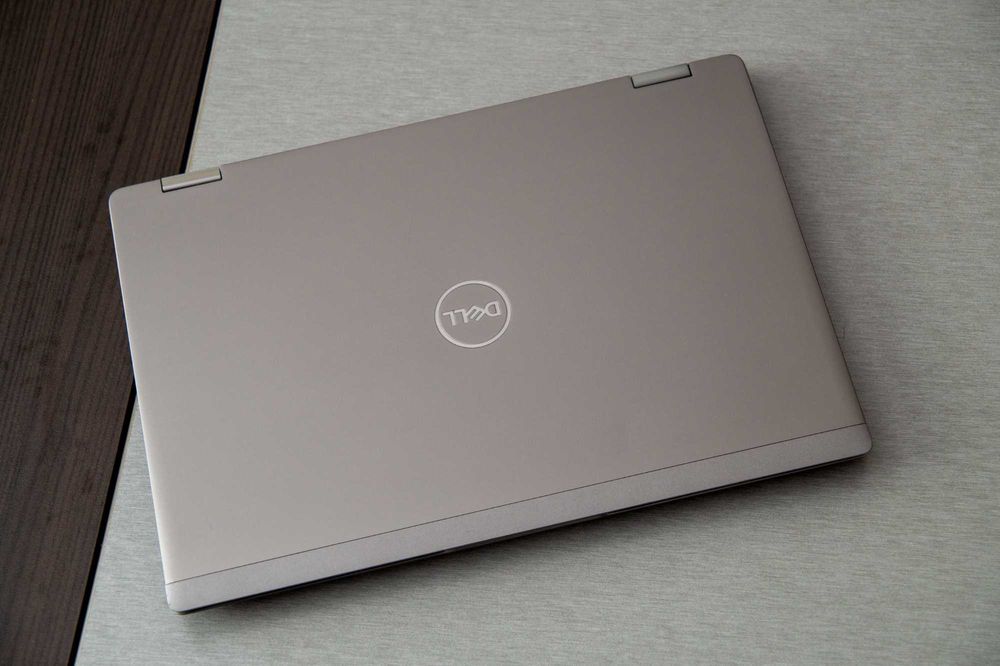 DELL Latitude 7440 2-in-1 / i7 1365U / 32GB / 1TB / WUXGA Touch