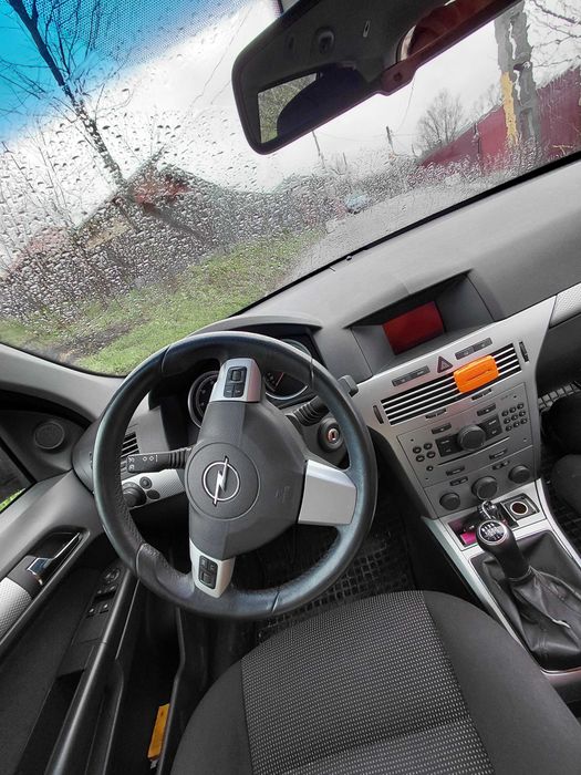 OPEL Astra 2009 — imagine 2
