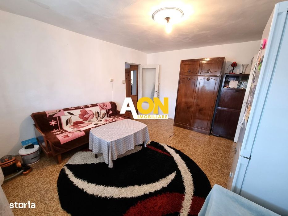 De vanzare apartament 2 camere, Cetate