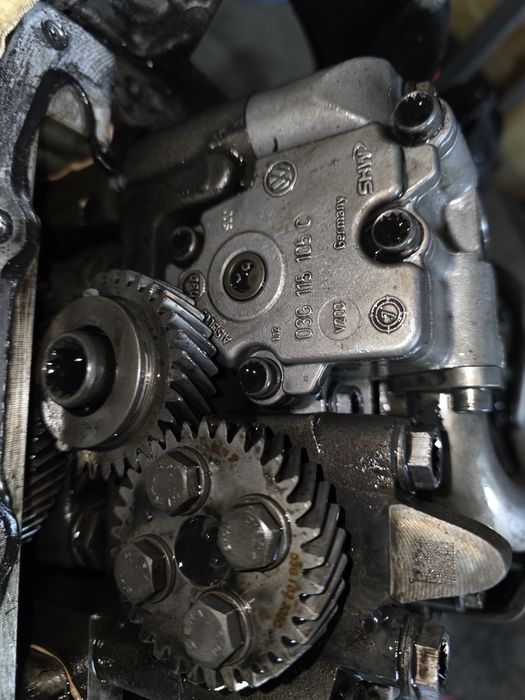 Motor passat b6  BMP jnjector turbo turbina Cutie DSG  interior piele CITIT ANUNTUL