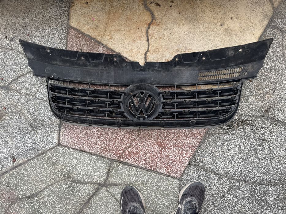Оригинална решетка VW T5 Transporter T5