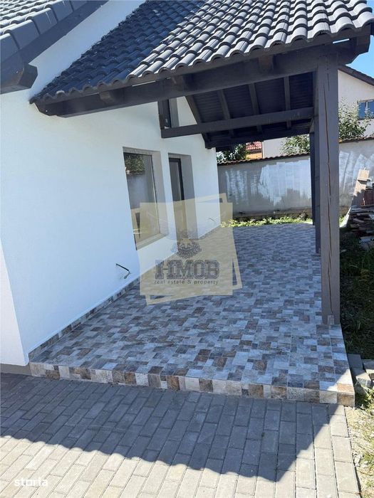 Casa individuala 4 camere 2 bai teren 500 mp la 8 km de Sibiu