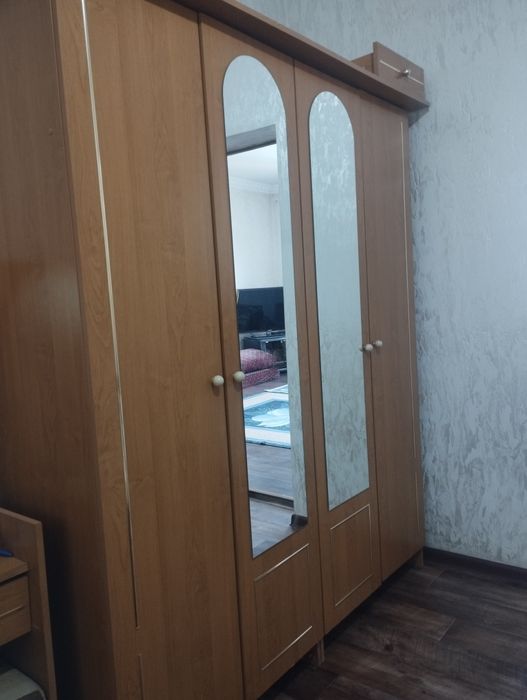 Спальный гарнитур