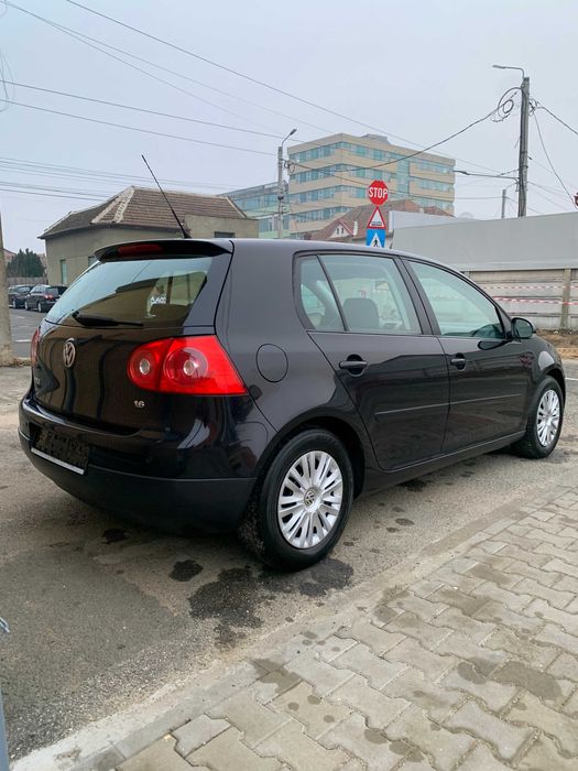 Volkswagen Golf 5 1.6 Benzina simplu 2008 Euro 4 Cel mai bun motor Stare Foarte buna
