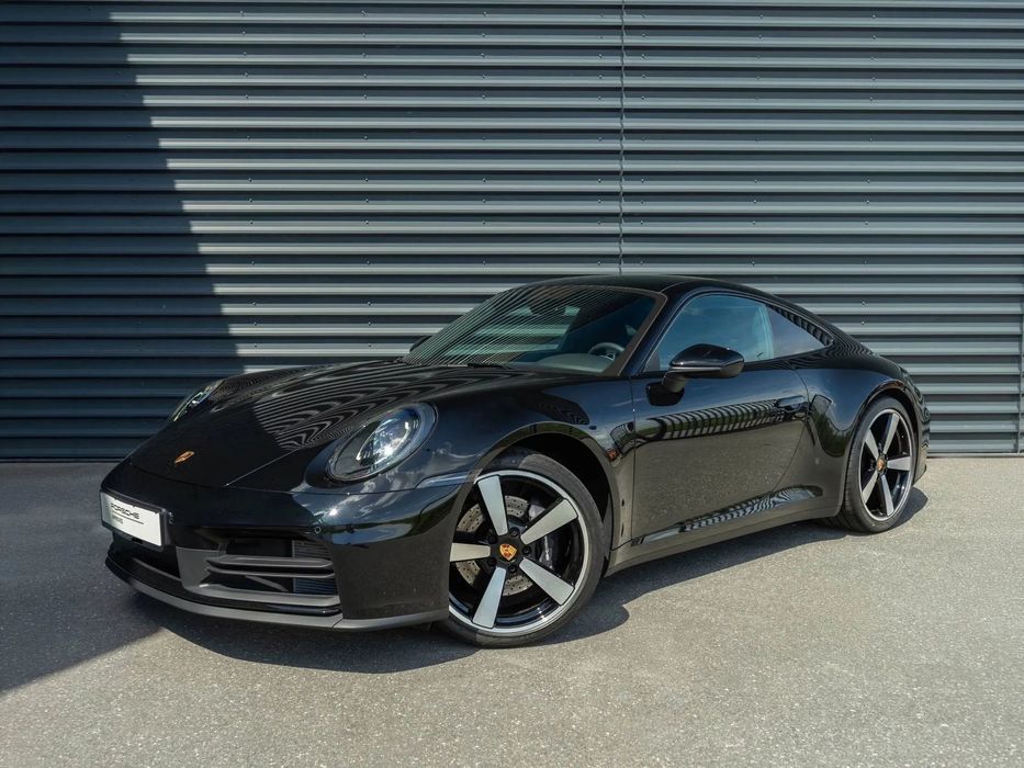 Porsche 911 Porsche 911 Carrera (992 II) | Matrix | Garantie