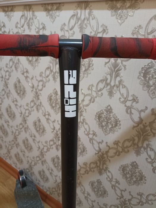 Трюковой самокат Hipe H8