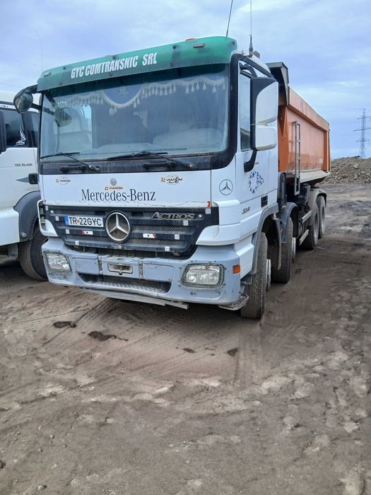 Mercedes Actros 8×4