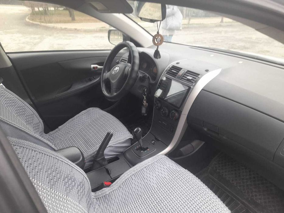 Продам машину Тайота Toyota Corolla